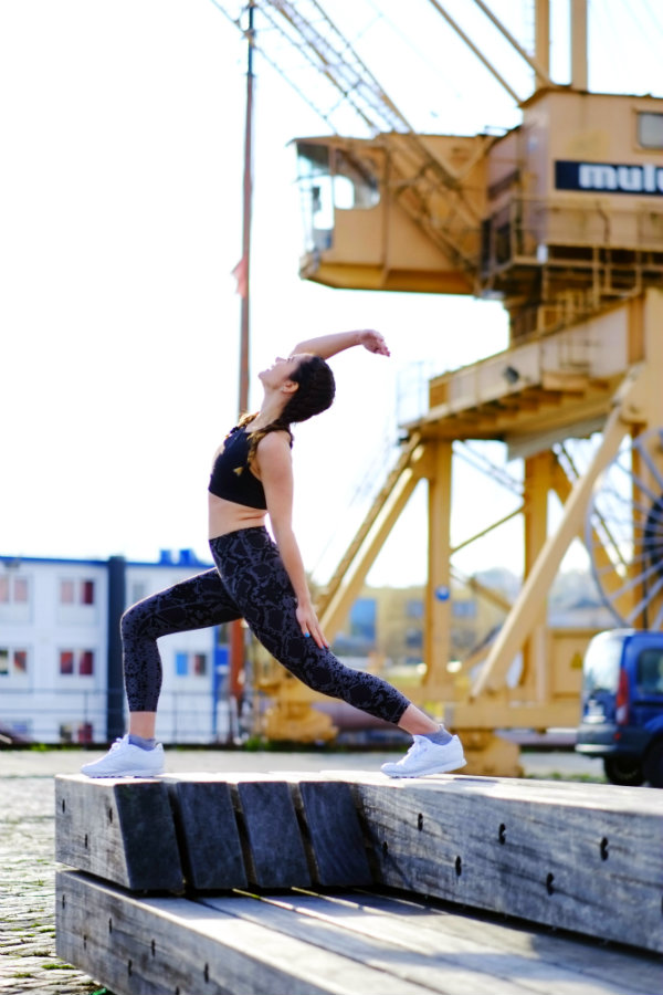 Yoga Übung der Krieger