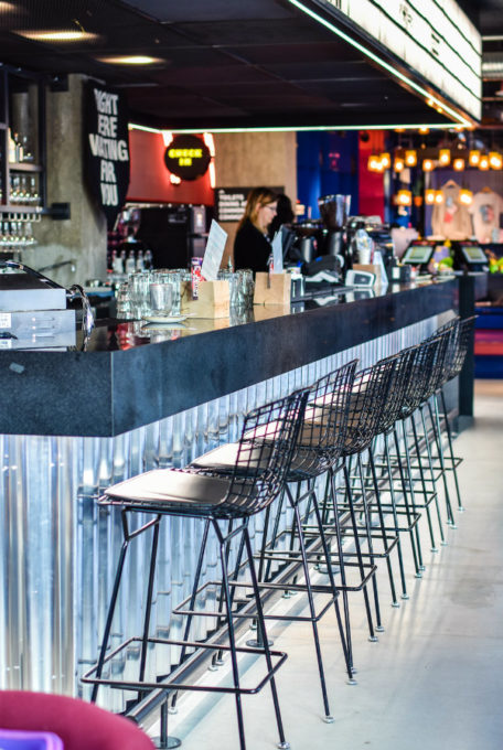 Die Bar in The Student Hotel